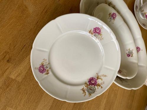 10 delig ontbijtservies Old Roses van Mosa Maastricht, Antiek en Kunst, Antiek | Servies compleet, Ophalen