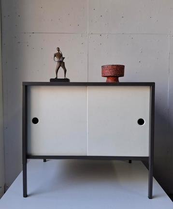 Vintage kast Pilastro Coen de Vries design retro beschikbaar voor biedingen