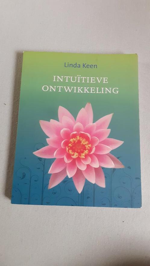 Linda Keen - Intuitieve ontwikkeling, Boeken, Esoterie en Spiritualiteit, Zo goed als nieuw, Achtergrond en Informatie, Ophalen of Verzenden