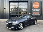 Mercedes SLK-klasse 250 AMG PANORAMADAK|NEKVERWARMING|HARMAN, Auto's, Automaat, Lichtsensor, Achterwielaandrijving, Gebruikt