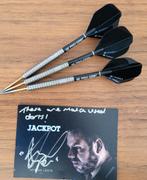 Adrian Lewis match-used darts Target gen 4 inclusief COA, Ophalen of Verzenden, Nieuw, Pijlen