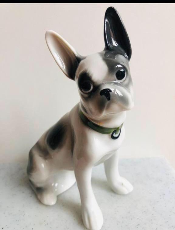 Franse Bulldog Duits Pirselein Hond Beeldje., Antiek en Kunst, Antiek | Porselein, Ophalen of Verzenden