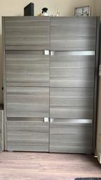 Grijze wandkast, Ophalen, Minder dan 150 cm, 150 tot 200 cm, 25 tot 50 cm
