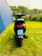 Zip type 3, Fietsen en Brommers, Scooters | Piaggio, Ophalen of Verzenden, Zo goed als nieuw, Zip