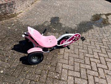 Stevige rose trike beschikbaar voor biedingen