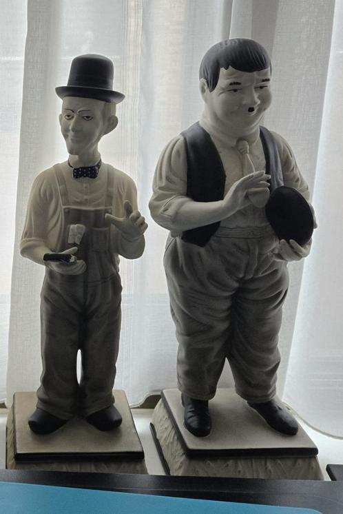 laurel and hardy  beelden 50 cm hoog, Verzamelen, Muziek, Artiesten en Beroemdheden, Zo goed als nieuw, Ophalen of Verzenden