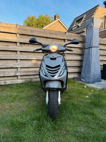 Piaggio Zip iGet 2021 | Nieuwstaat | 60 km/u | Malossi ECU | beschikbaar voor biedingen