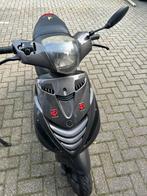 Zip 50cc 4 t, Fietsen en Brommers, Scooters | Piaggio, Ophalen, Zo goed als nieuw, Benzine, Zip