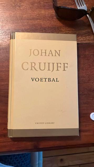 Johan Cruijff - Voetbal beschikbaar voor biedingen