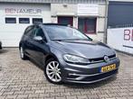 Volkswagen Golf 1.0 TSI 110PK Pano/ APP CarPlay/ Alcantara, Gebruikt, Met garantie (alle), Bedrijf, Handgeschakeld