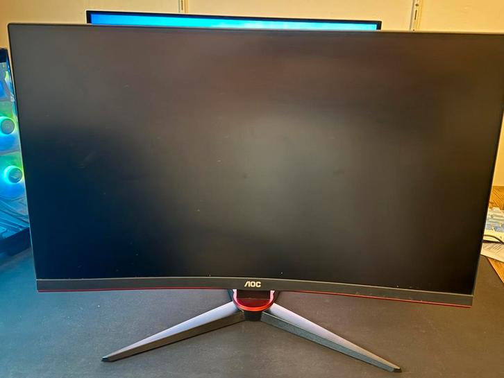 AOC 240HZ 1080p Gaming monitor, Computers en Software, Monitoren, Gebruikt, 201 Hz of meer, DisplayPort, Gaming, Curved, Full HD