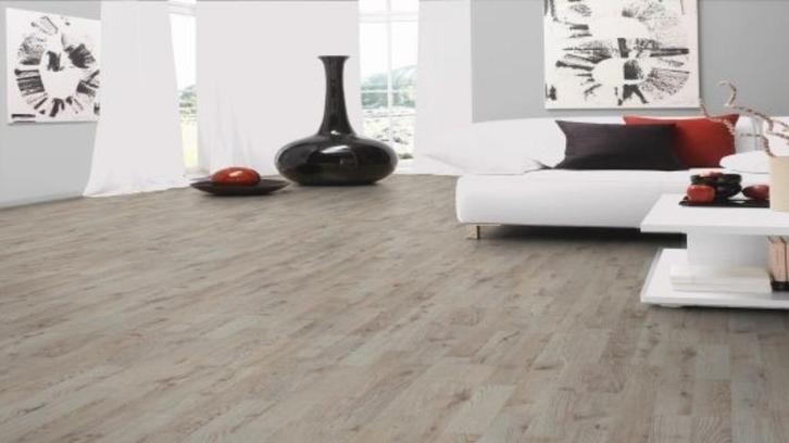 Mooie partij Grijs laminaat te koop 65m2, Huis en Inrichting, Stoffering | Vloerbedekking, Nieuw, Laminaat, Grijs, 75 m² of meer