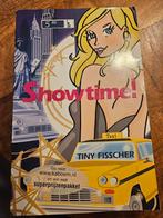 Tiny Fisscher - Showtime!, Boeken, Ophalen of Verzenden, Gelezen, Tiny Fisscher