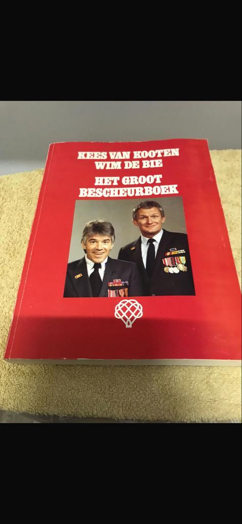 Kees van Kooten & Wim de Bie - Het Groot Bescheurboek, Boeken, Humor, Gelezen, Cabaret, Ophalen