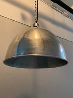 Industriële metalen lamp, Gebruikt, Ophalen