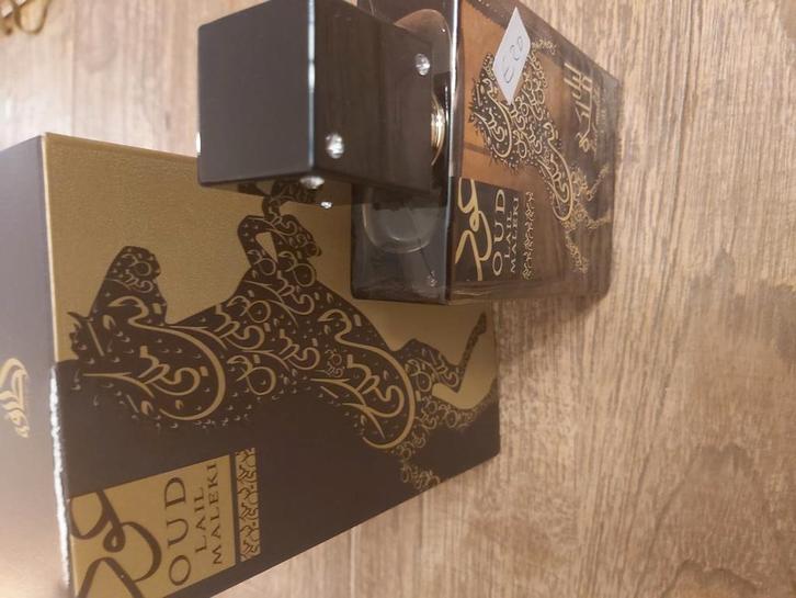 latrafa 100 ml oud lail maleki, Sieraden, Tassen en Uiterlijk, Uiterlijk | Parfum, Nieuw, Ophalen of Verzenden