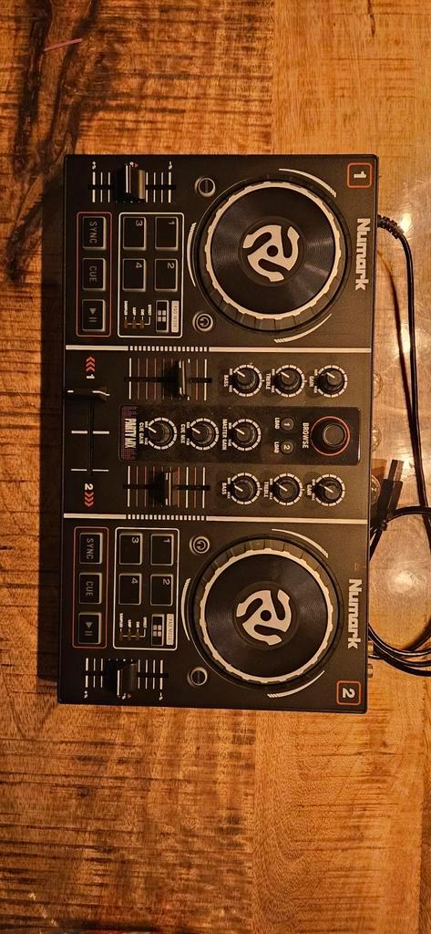 Numark DJ Set - Perfect voor Beginners!, Muziek en Instrumenten, Soundmodules, Zo goed als nieuw, Ophalen of Verzenden