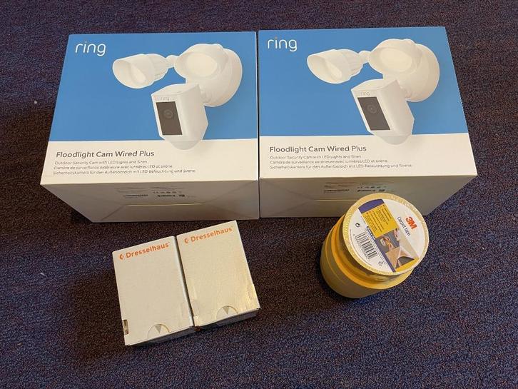 2x Ring Floodlight Cam Wired Plus Beveiligingscamera !NIEUW!, Audio, Tv en Foto, Videobewaking, Nieuw, Buitencamera, Ophalen of Verzenden