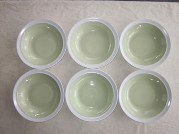 Johnson Brothers soft leaf 6 diepe borden D24cm H4,5cm beschikbaar voor biedingen