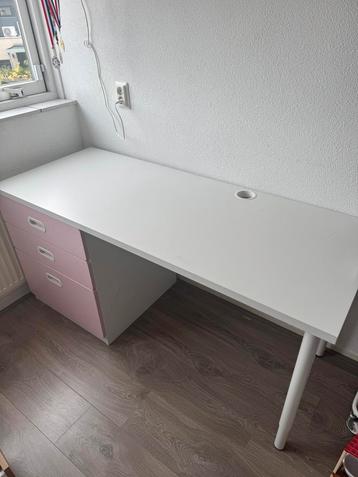 Ikea Stuva bureau beschikbaar voor biedingen