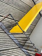 Vintage Tomado Wandrek - Jaren '60 Design, Huis en Inrichting, Woonaccessoires | Wandplanken en Boekenplanken, Ophalen of Verzenden