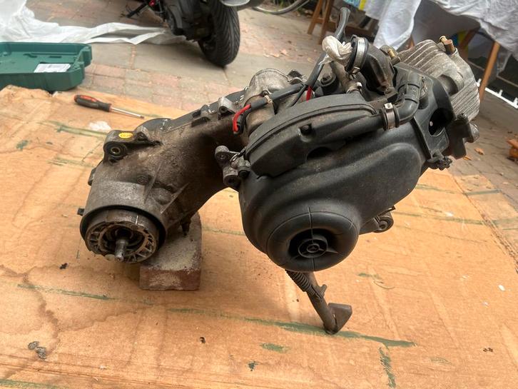 Piaggio Zip 4T Motorblok - Loopt Goed!, Fietsen en Brommers, Brommeronderdelen | Scooters, Gebruikt, Piaggio, Blok, Ophalen of Verzenden