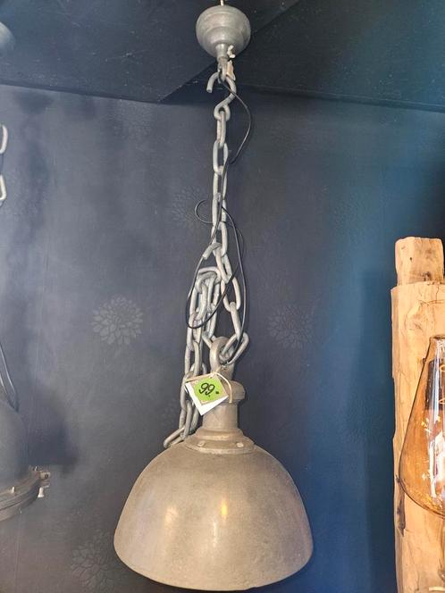 Hanglamp industrieel loodkleur ptmd opruiming, Huis en Inrichting, Lampen | Hanglampen, Nieuw, Minder dan 50 cm, Ophalen of Verzenden