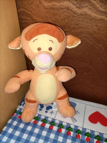 Baby Teigetje knuffel Fisher Price 25 cm groot  beschikbaar voor biedingen