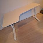 Hoekbureau met kabelnet - Weg i.v.m. verhuizing, Huis en Inrichting, Bureaus, Ophalen