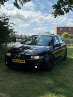 Seat Leon 2.8 VR6 150KW 4WD 2001 Zwart, Auto's, Leon, Zwart, Origineel Nederlands, Vierwielaandrijving