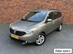 Dacia Lodgy 1.2 TCe Prestige 7p. Stoelv. / Navi, Auto's, Voorwielaandrijving, Euro 5, Gebruikt, 4 cilinders
