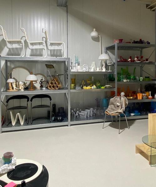 Metalen stellingen te koop - zo goed als nieuw., Huis en Inrichting, Kasten | Stellingkasten, Zo goed als nieuw, Ophalen of Verzenden
