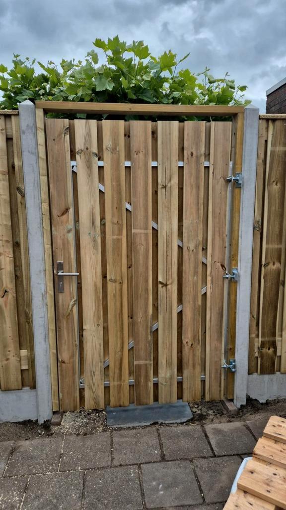 A.B schutting en tuinaanleg, Tuin en Terras, Schuttingen, Nieuw, Minder dan 3 meter, Ophalen of Verzenden