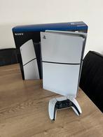 Playstation 5 Slim met controller 1TB, Spelcomputers en Games, Spelcomputers | Sony PlayStation 5, Ophalen of Verzenden, Zo goed als nieuw