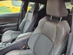 Toyota C-HR 1.8 Hybrid Executive | Bi-tone | Parkeersensoren, Euro 6, 4 cilinders, 122 pk, 26 km/l