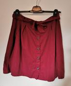 Bordeauxrode A-lijn rok met knopen C&A, maat 42, Kleding | Dames, Rokken, Maat 42/44 (L), Ophalen of Verzenden, Knielengte, Rood