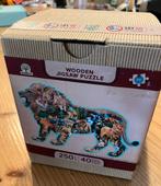 Houten puzzel Leeuw 250 stukjes, Ophalen of Verzenden, Minder dan 500 stukjes, Zo goed als nieuw, Legpuzzel