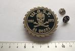 W.A.S.P.  mooie shaped 33 years pin badge speld n6 WASP, Verzenden, Nieuw, Overige typen