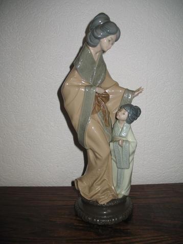 Lladro NAO Groot Sculptuur Japanse Geisha Moeder Kind Vintag beschikbaar voor biedingen