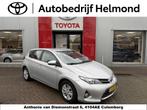 Toyota Auris 1.8 Hybrid Aspiration, Auto's, Gebruikt, 4 cilinders, Origineel Nederlands, Bedrijf