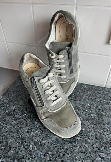 ‘’Xsensible’’ sneakers, grijs suède, maat 40 beschikbaar voor biedingen