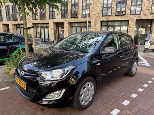 Hyundai i20 1.2I 5-DRS 2013 Zwart, Auto's, Hyundai, Particulier, i20, ABS, Airbags, Airconditioning, Boordcomputer, Centrale vergrendeling