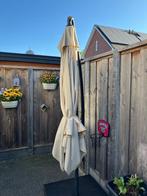 Zweefparasol met voet en hoes, Ophalen, Kantelbaar, Gebruikt, 2 tot 3 meter