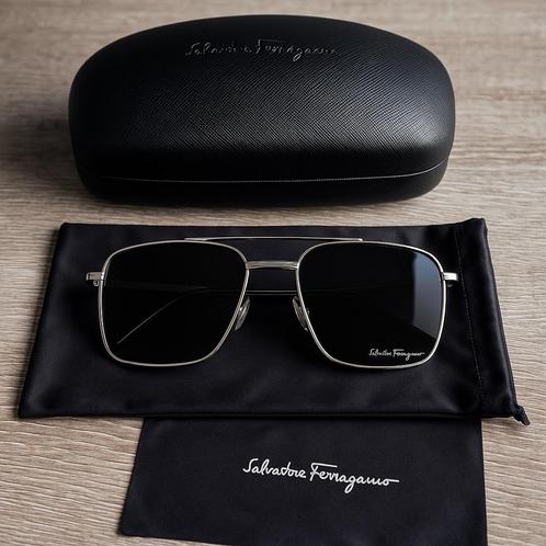 Salvatore Ferragamo zonnebril, Sieraden, Tassen en Uiterlijk, Zonnebrillen en Brillen | Heren, Zo goed als nieuw, Zonnebril, Overige merken