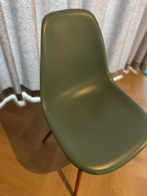 Vitra Plastic Chair DSW, Huis en Inrichting, Stoelen, Zo goed als nieuw, Eén, Hout, Kunststof, Overige kleuren, Ophalen