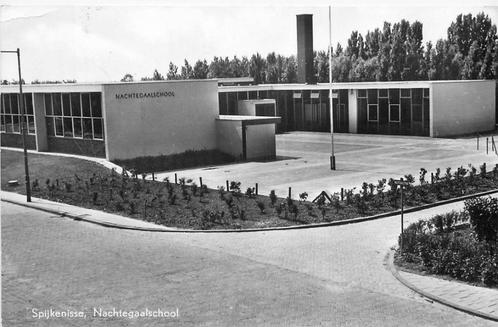 (388-078-001) Spijkenisse Nachtegaalschool, Verzamelen, Ansichtkaarten | Nederland, Zuid-Holland, Verzenden