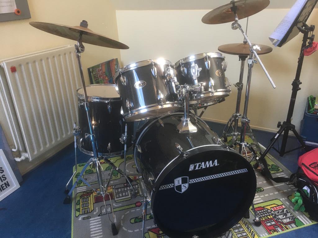 Prachtig Black compleet Tama Imperial Star drumstel, Ophalen, Zo goed als nieuw, Tama