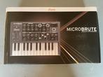 Arturia Microbrute 2016, Muziek en Instrumenten, Synthesizers, Gebruikt, Met midi-aansluiting, Overige aantallen, Ophalen