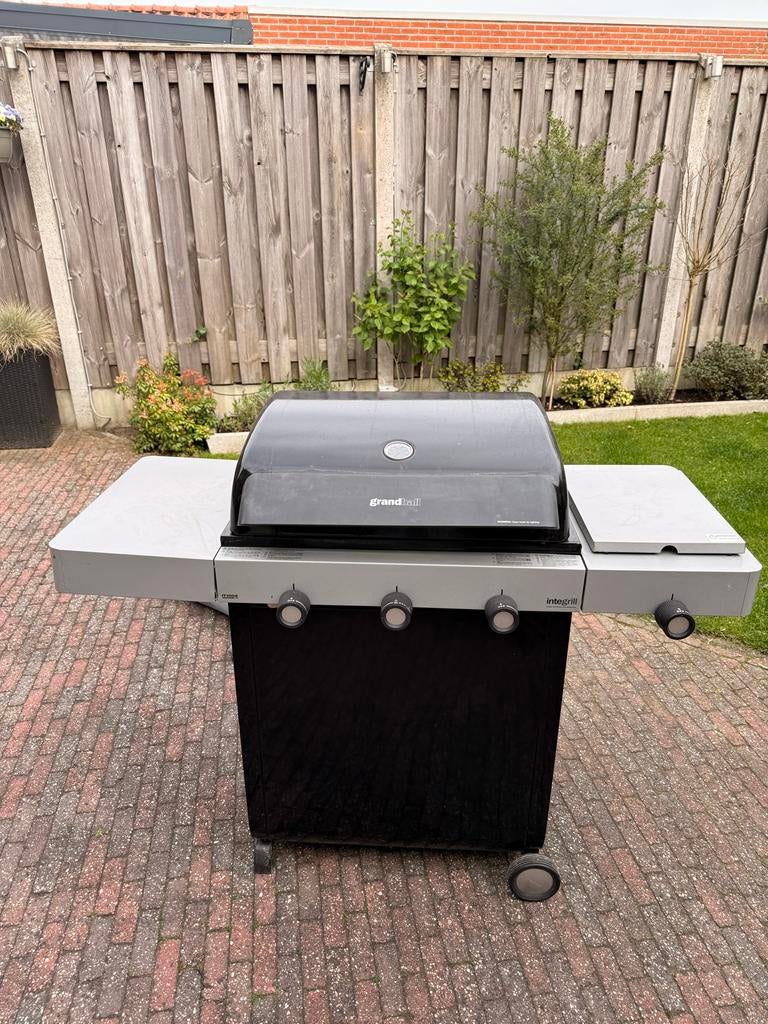 Grandhall BBQ IT1002 gasbarbecue (ex gasfles), Ophalen, Gebruikt