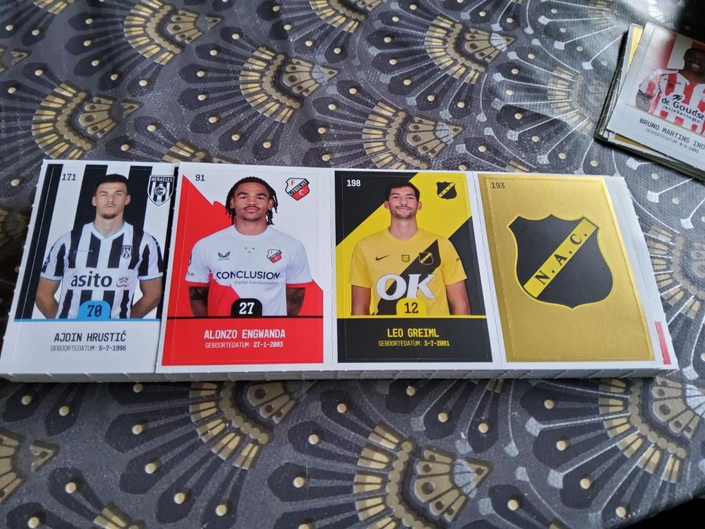 Voetbalplaatjes: plus, Verzamelen, Supermarktacties, Plus, Ophalen of Verzenden
